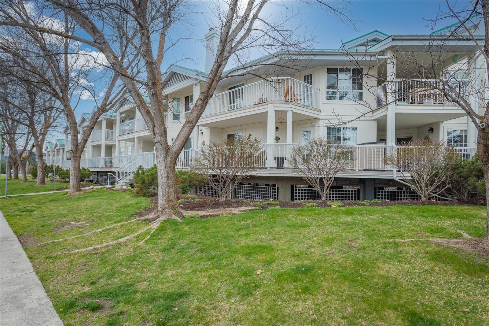 Listing 10266789 - Large Photo # 1