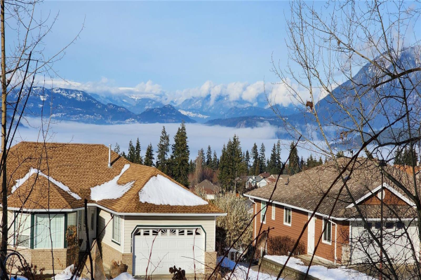740 16 Street, SE, Salmon Arm