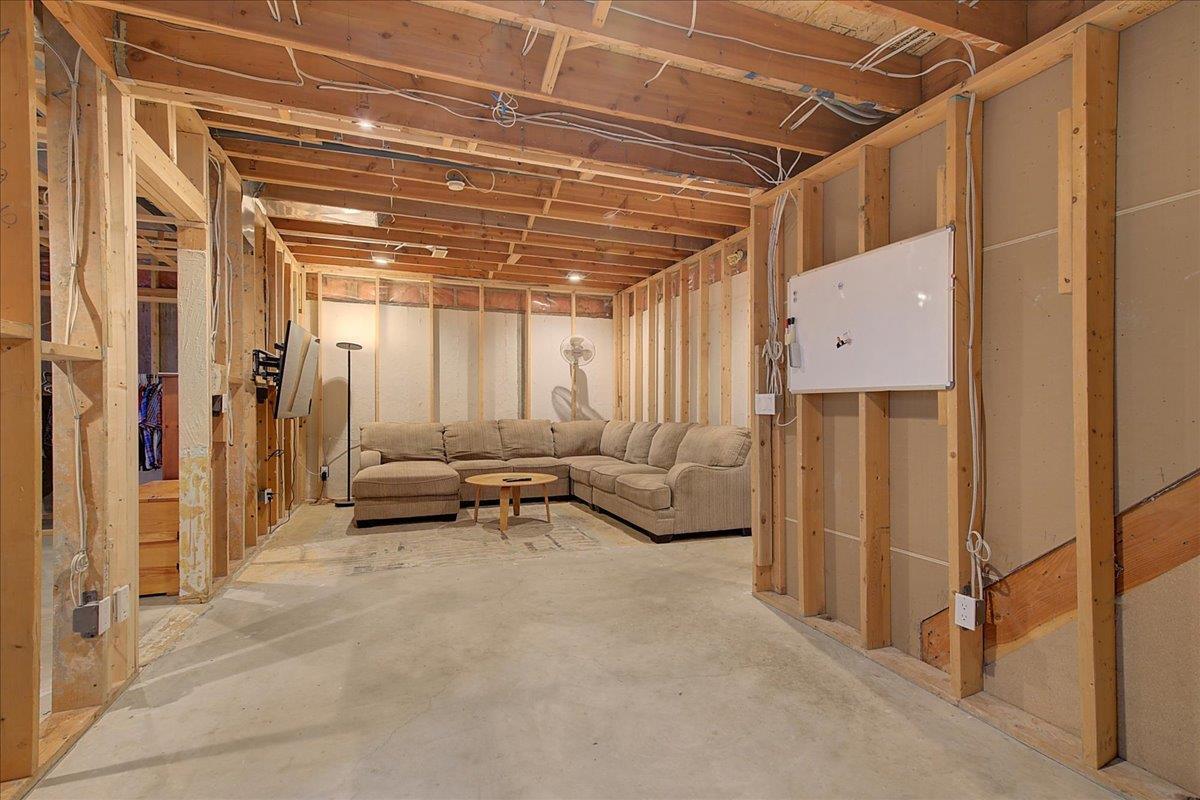 Listing 10267857 - Large Photo # 41