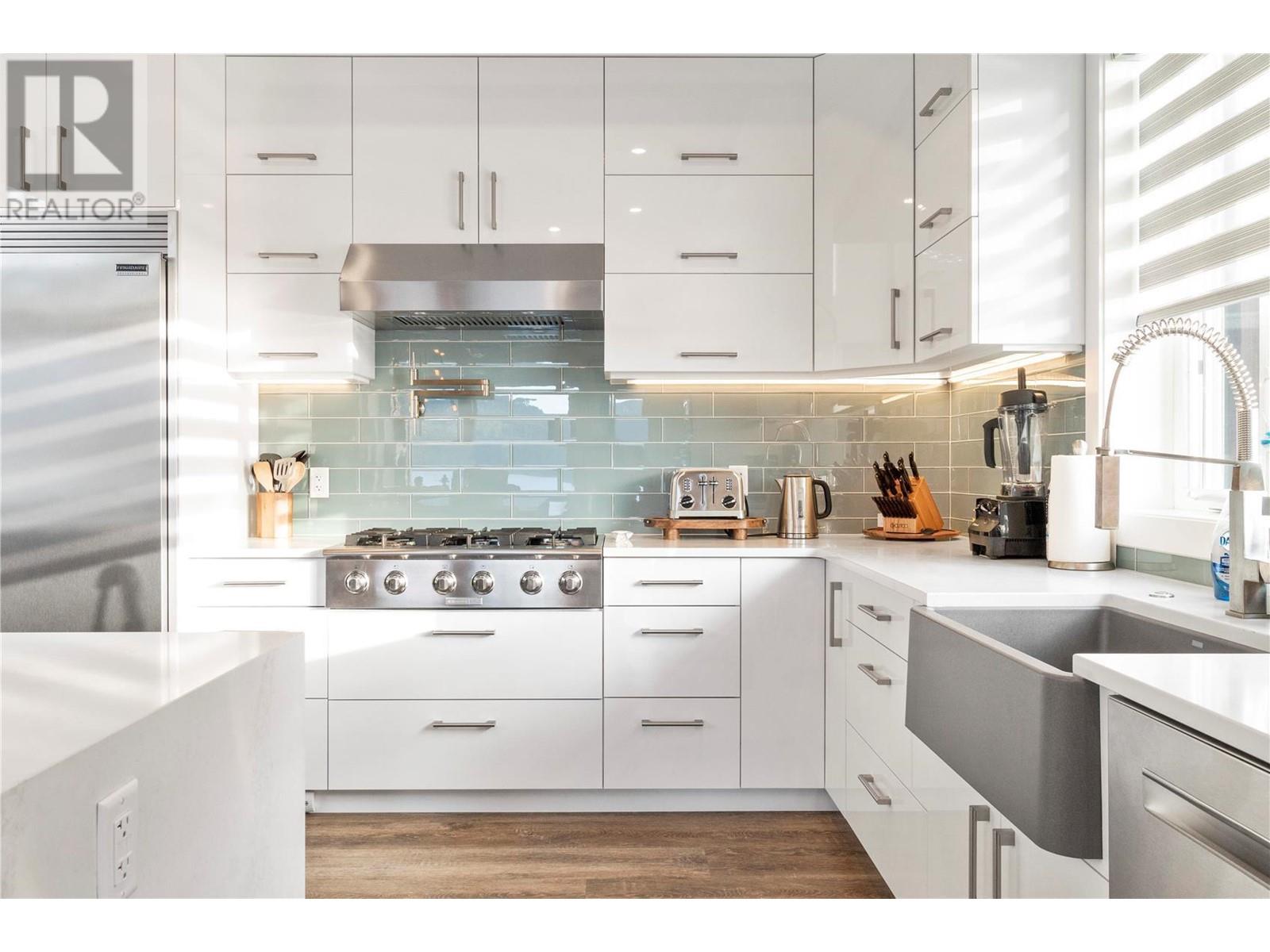 2639 Eagle Bay Road Unit# D, #D