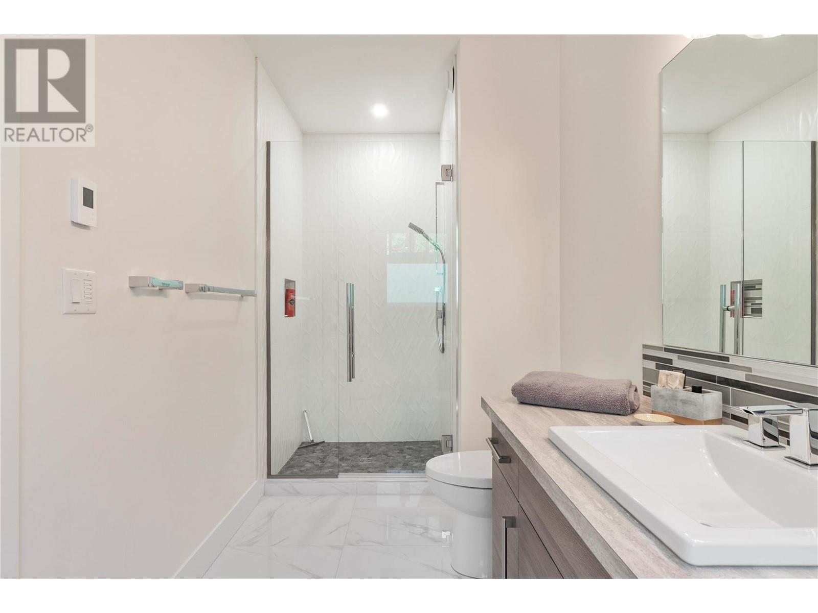 2639 Eagle Bay Road Unit# D, #D