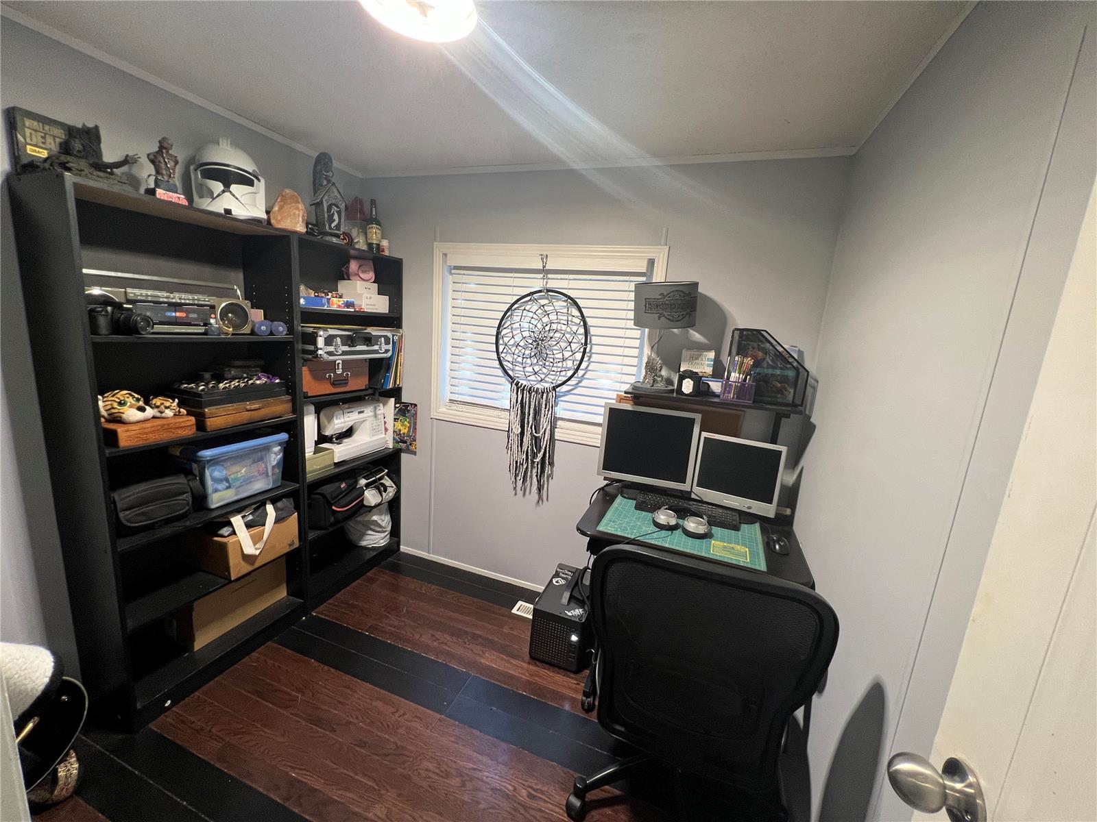 Listing 10267917 - Large Photo # 7