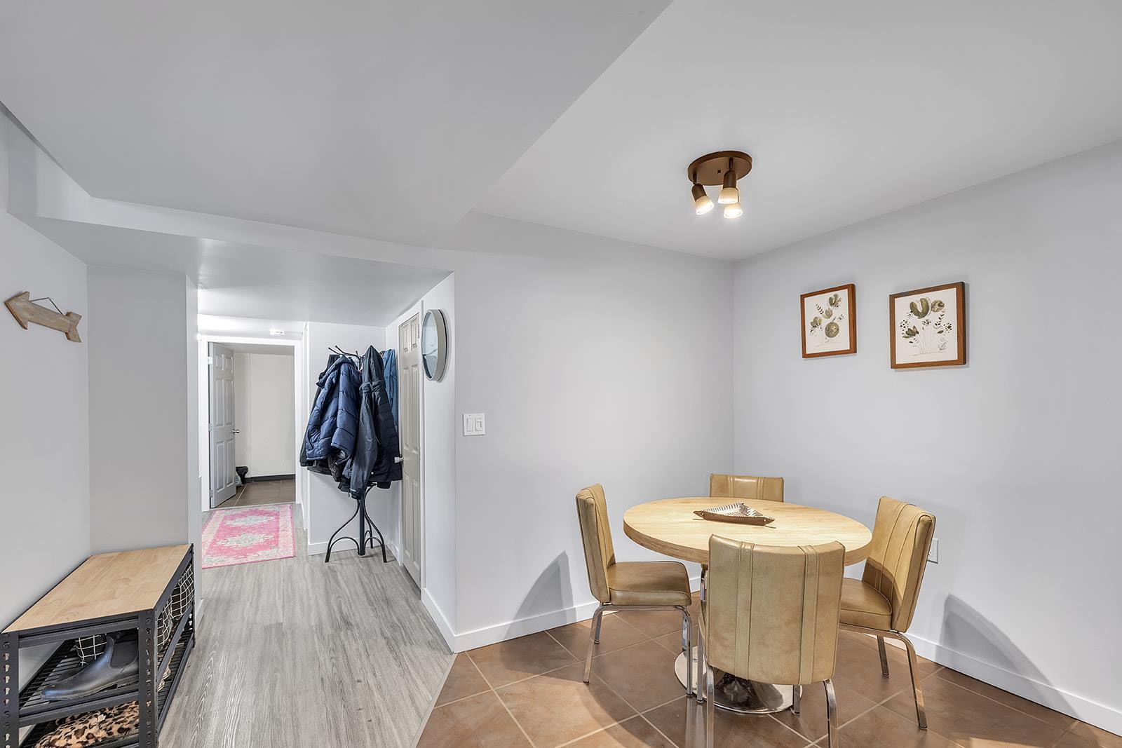 Listing 10267996 - Large Photo # 17