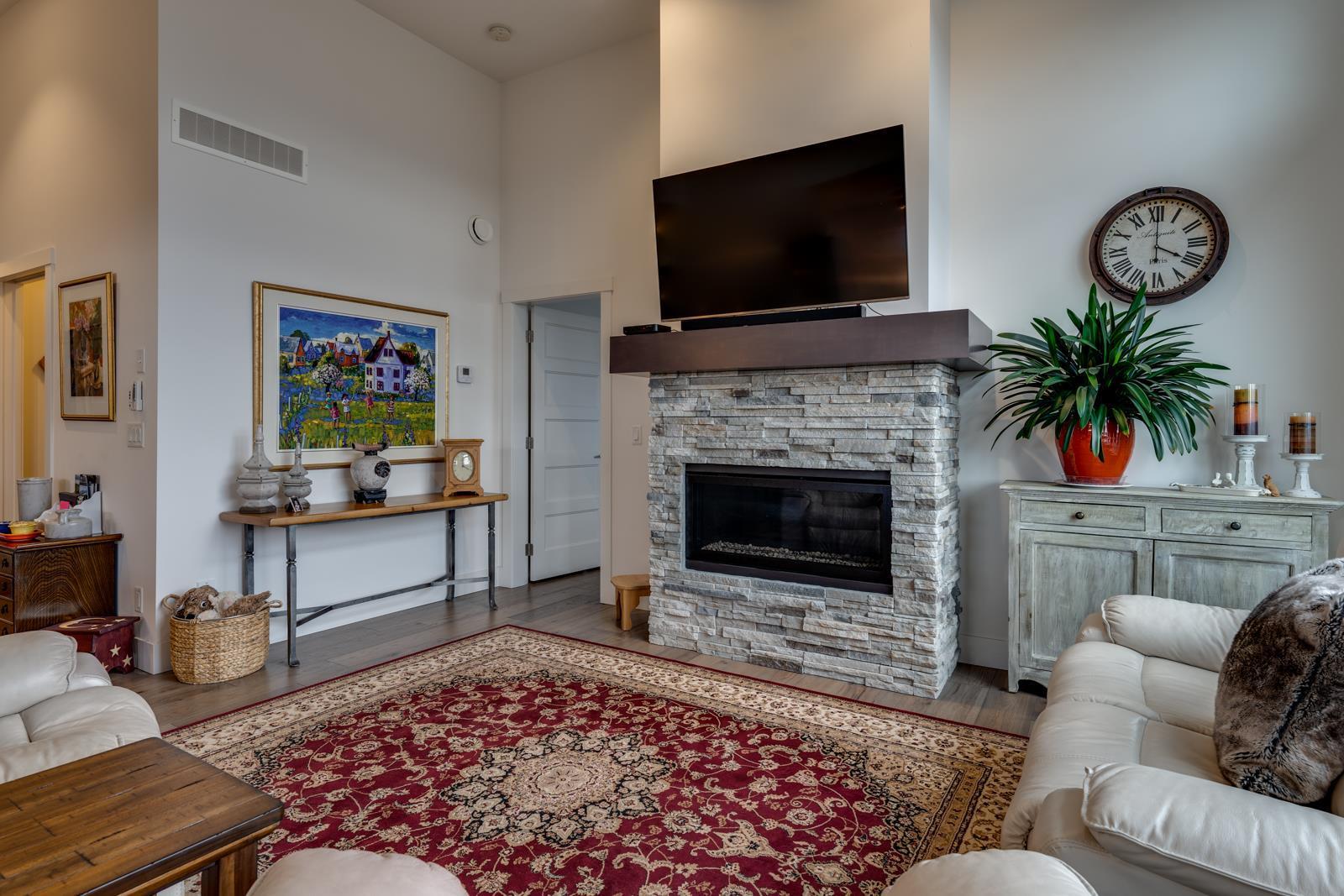 Listing 10268014 - Large Photo # 4