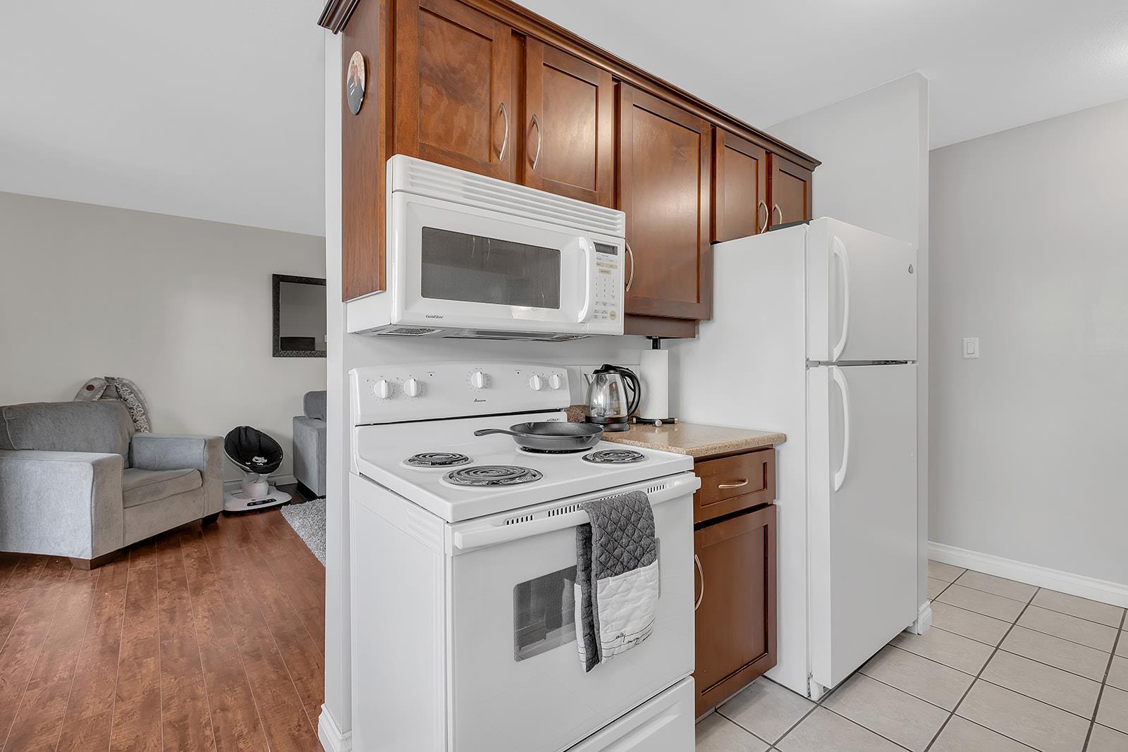 Listing 10268058 - Large Photo # 7