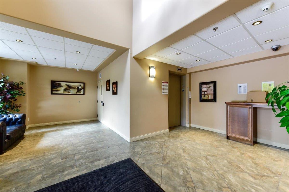 Listing 10268096 - Large Photo # 46