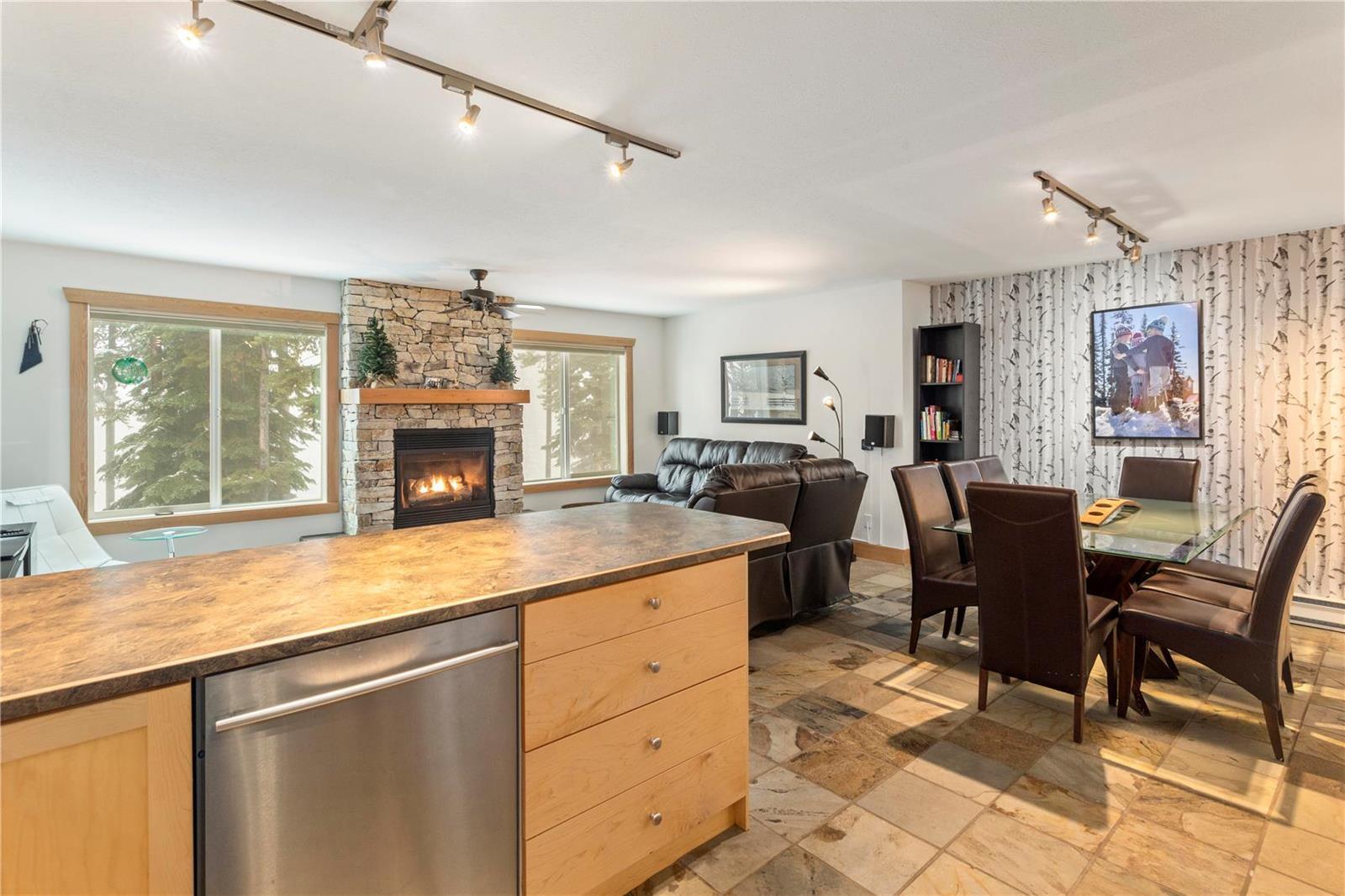 Listing 10268200 - Large Photo # 12