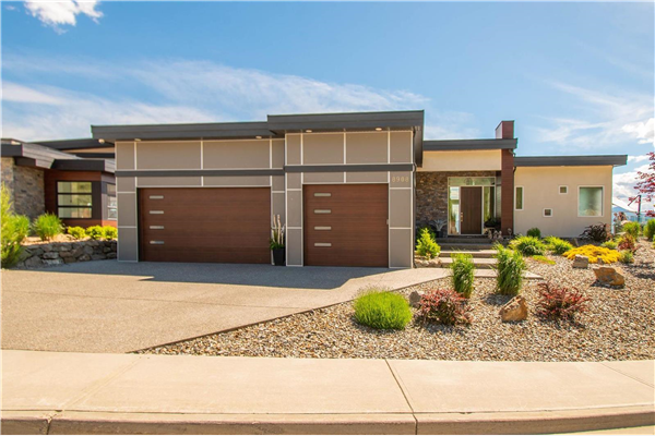 8908 Hampshire Crescent,, Vernon