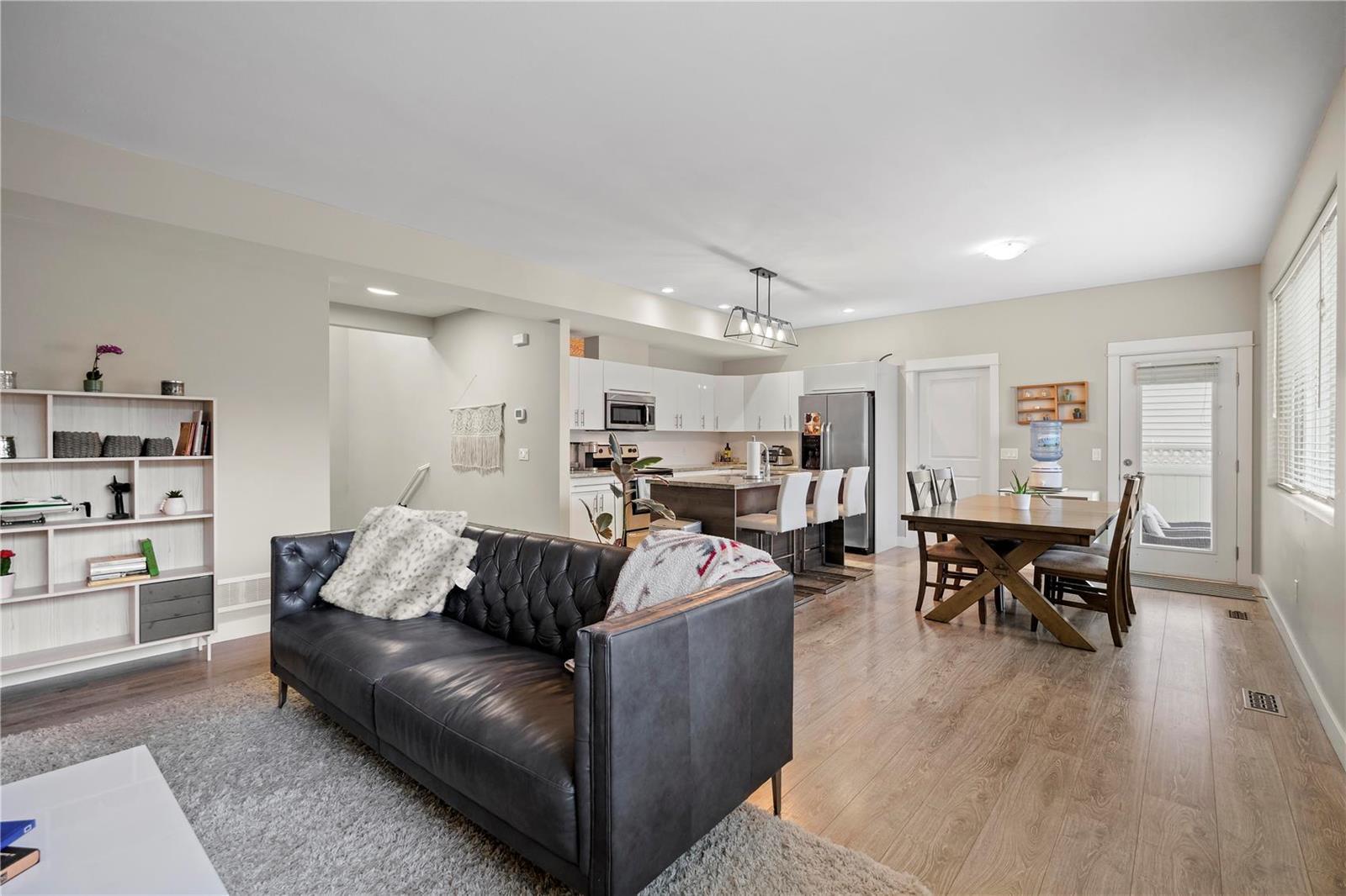 Listing 10268273 - Large Photo # 13