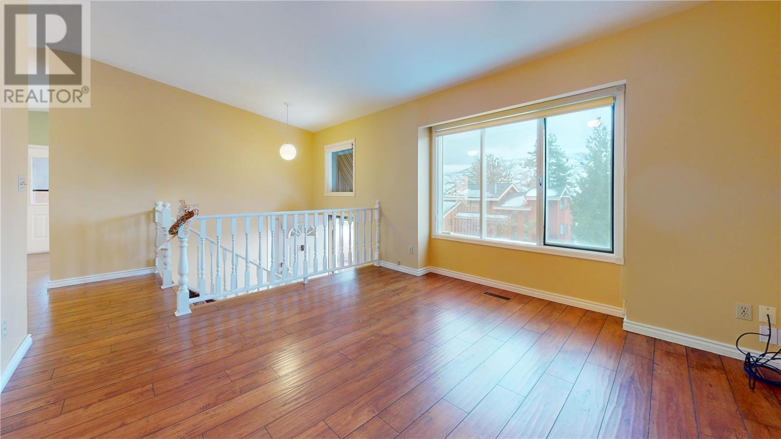 Listing 10268408 - Large Photo # 10