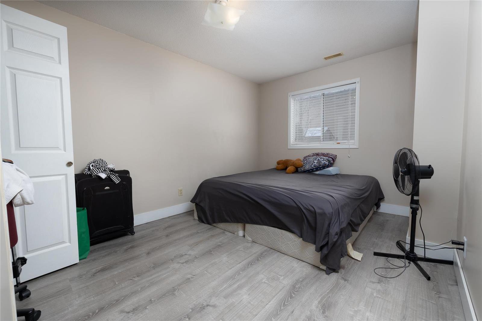 Listing 10268451 - Large Photo # 25