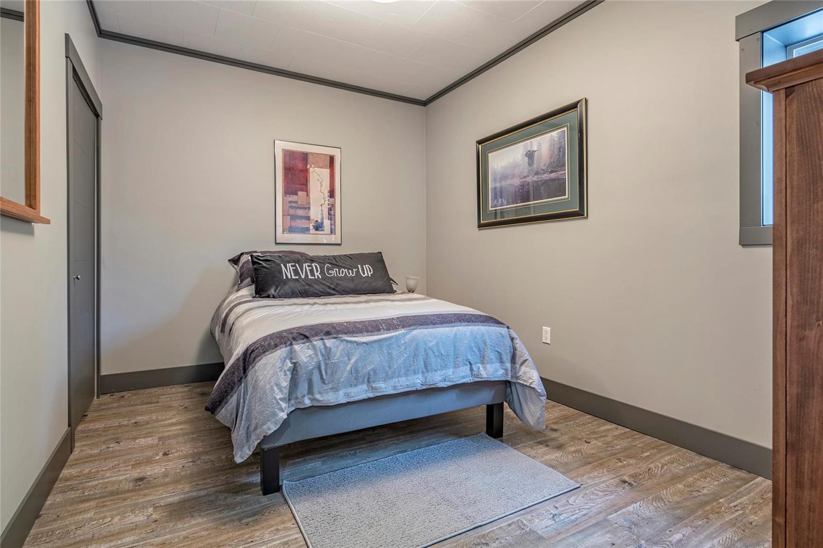 Listing 10268509 - Large Photo # 15