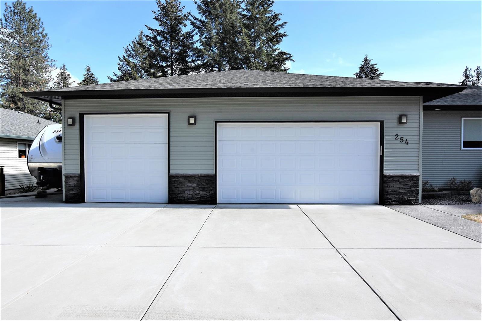 Listing 10268668 - Large Photo # 2