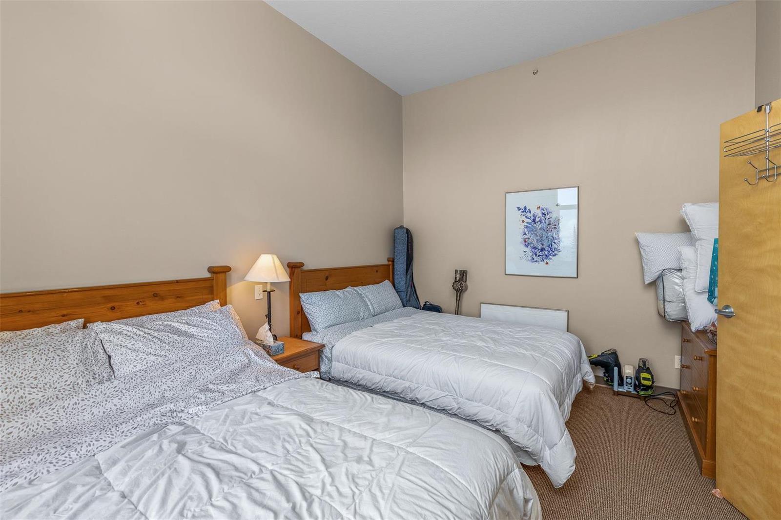 Listing 10268748 - Large Photo # 6