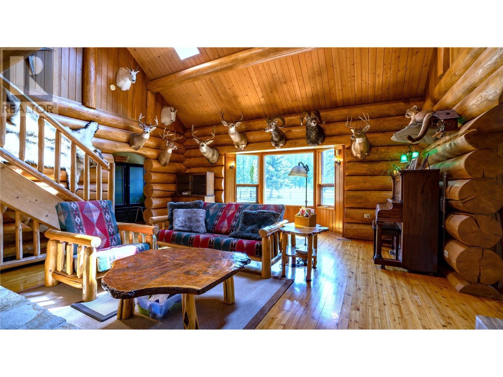Listing 10268777 - Large Photo # 10