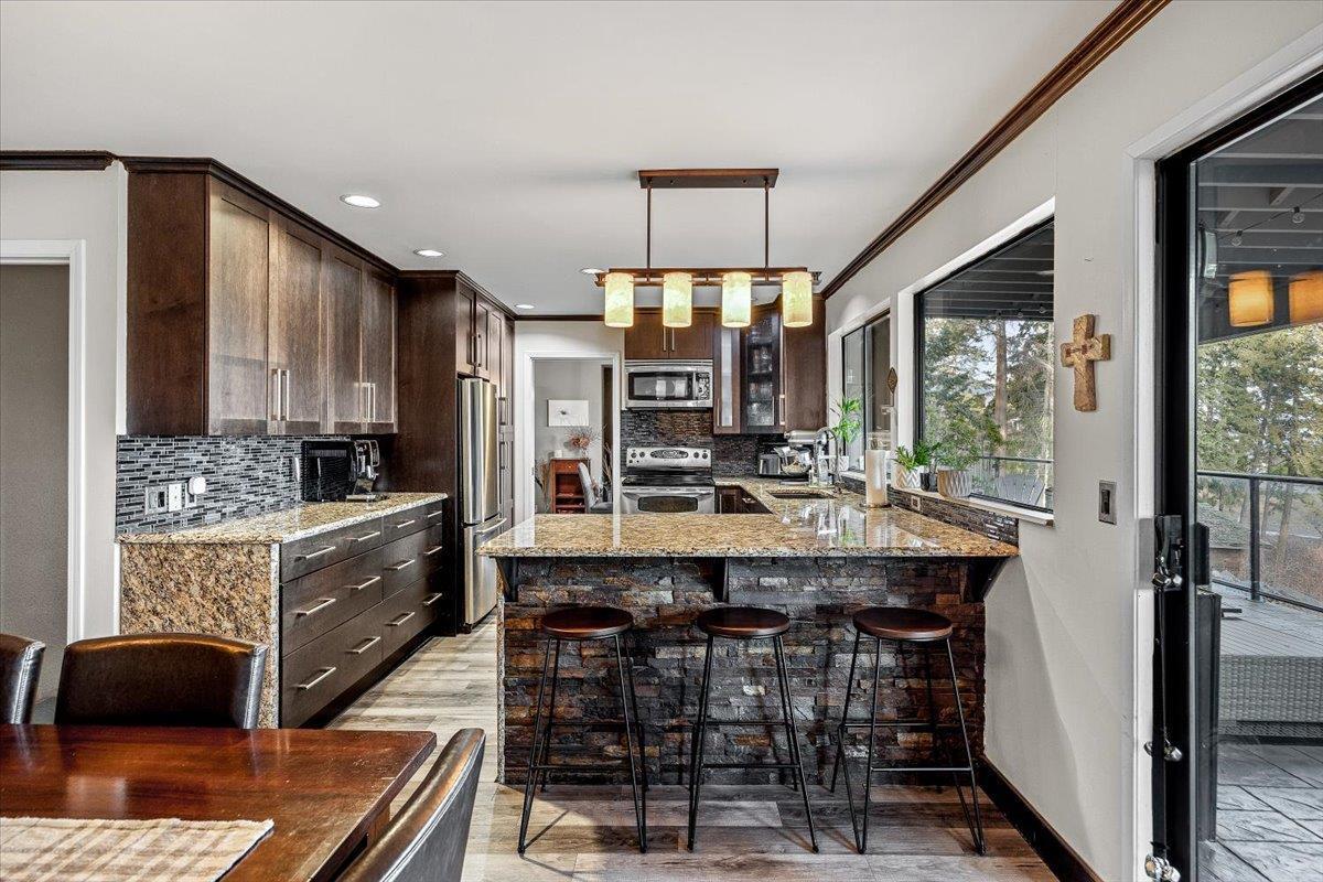 Listing 10268850 - Large Photo # 15