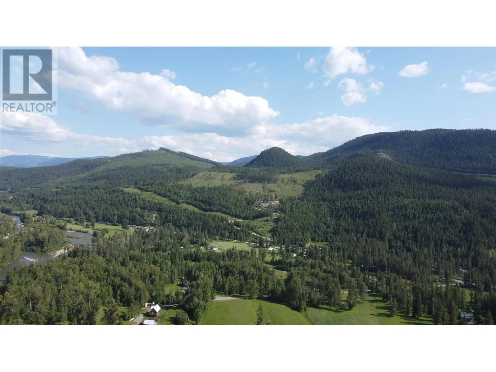 40 Acres Shuswap River Drive