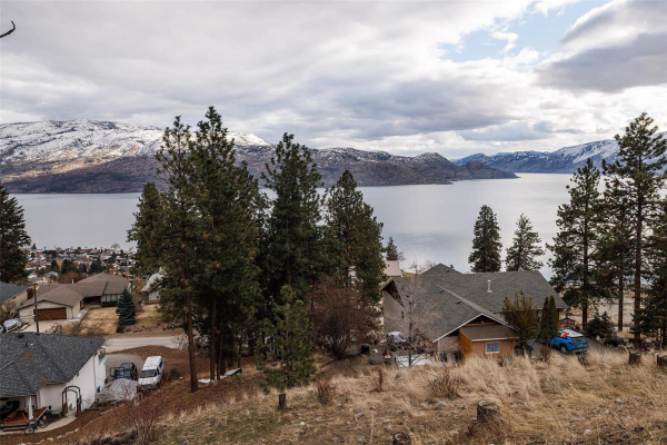 3993 Ponderosa Place,, Peachland