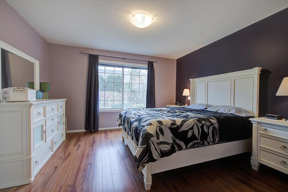Listing 10268899 - Large Photo # 25