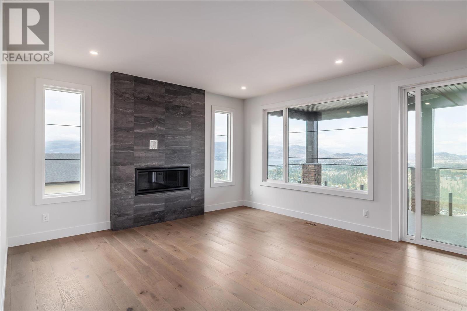 1026 Emslie Road,