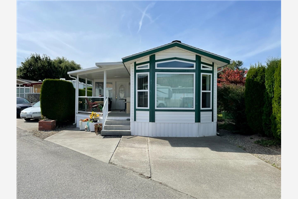 #271 415 Commonwealth Road,, Kelowna