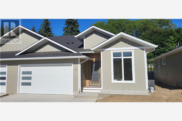 #17 231 20 Street, NE, Salmon Arm