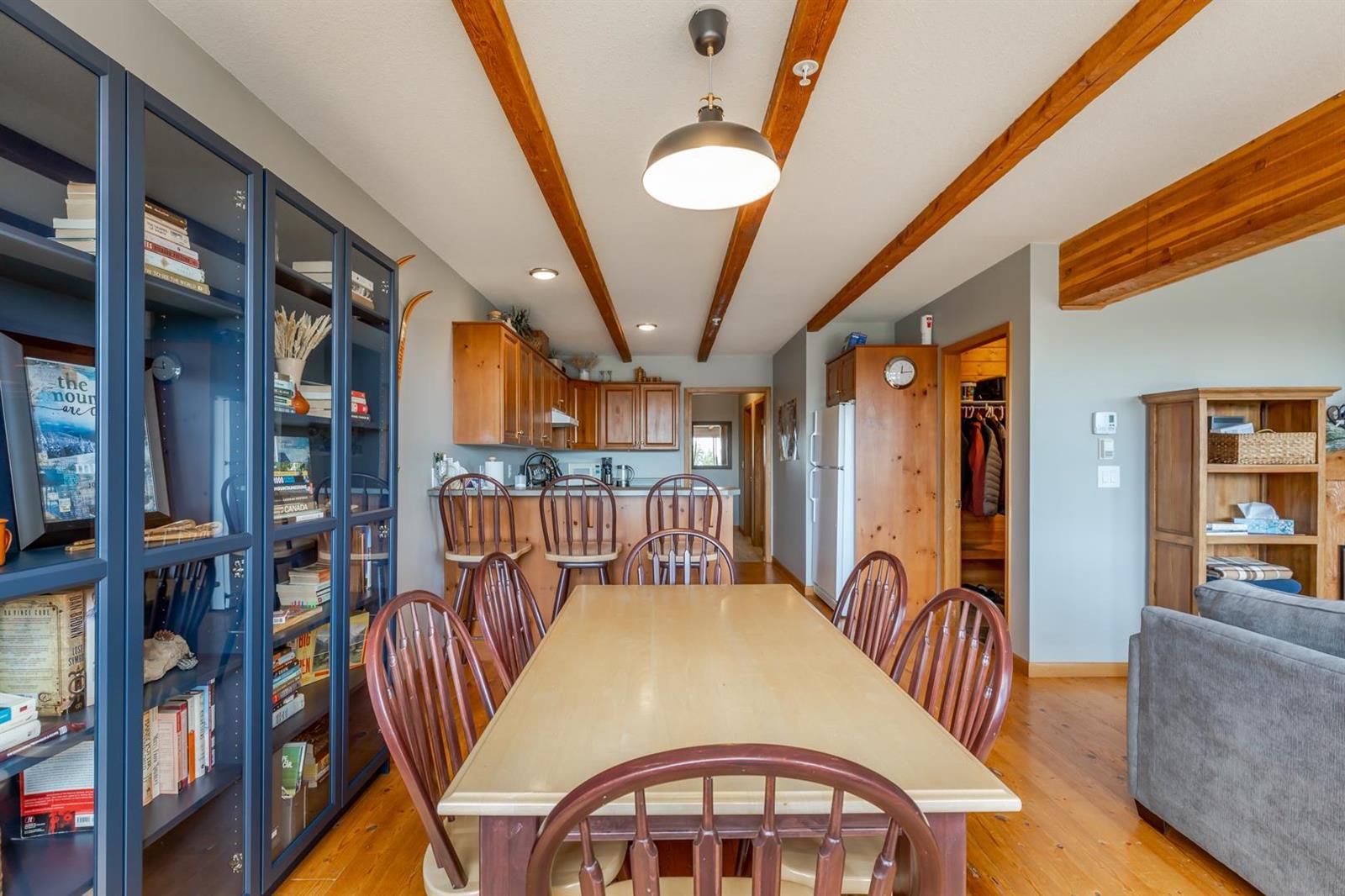 Listing 10269165 - Large Photo # 6