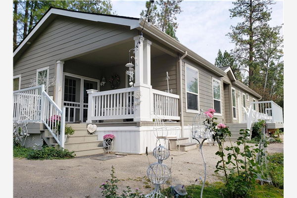 #A2 12069 Westside Road,, Vernon