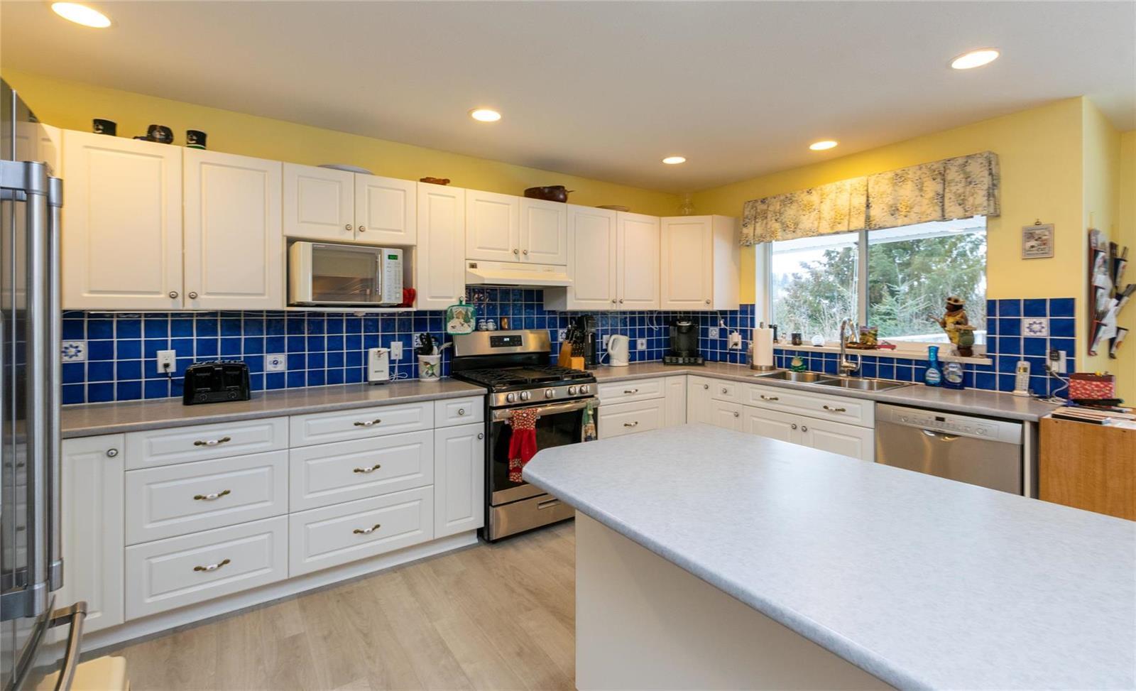 Listing 10269270 - Large Photo # 6