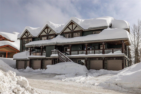 #B 5875 Snow Pines Way,, Big White