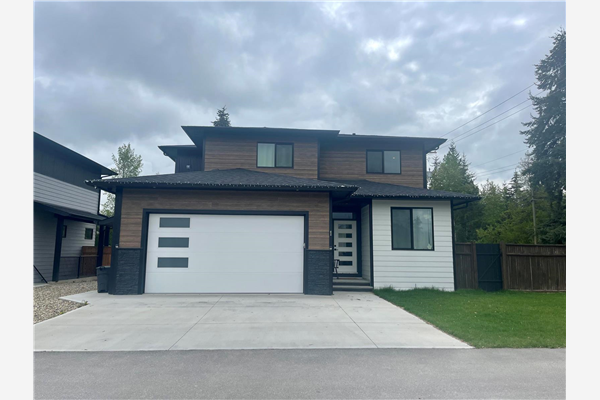 #1 1441 20 Avenue, SE, Salmon Arm