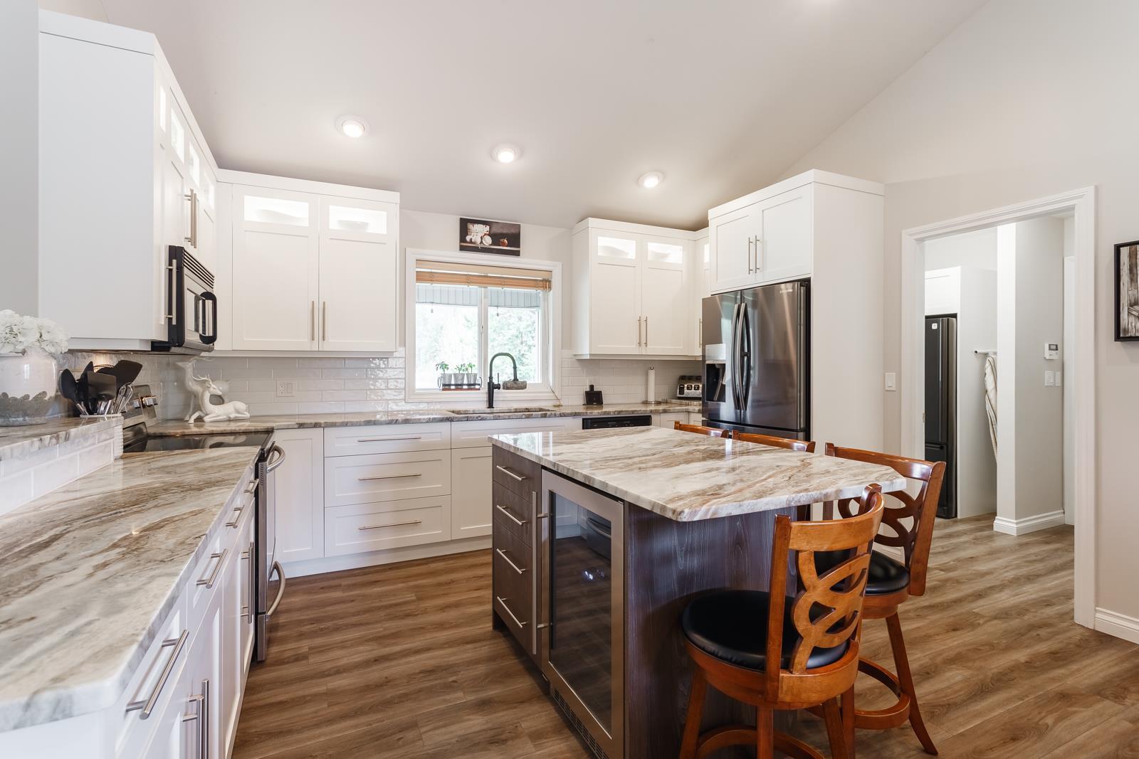 Listing 10269342 - Large Photo # 5