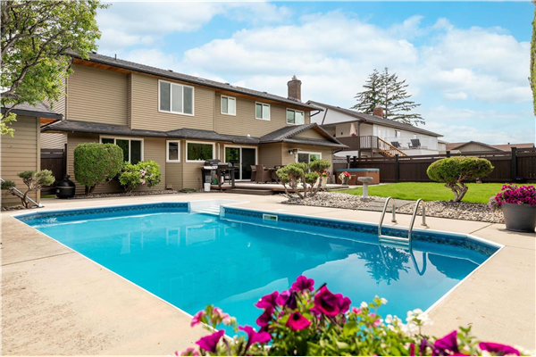 1638 Pritchard Drive,, West Kelowna