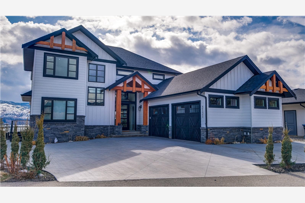 3131 Thacker Drive,, West Kelowna