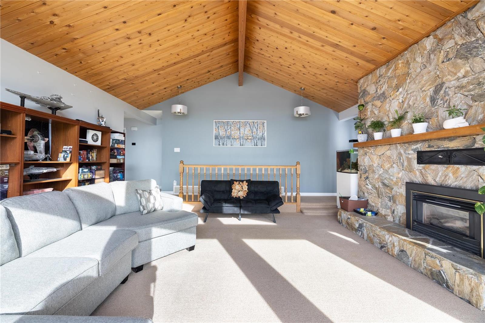 Listing 10269733 - Large Photo # 10