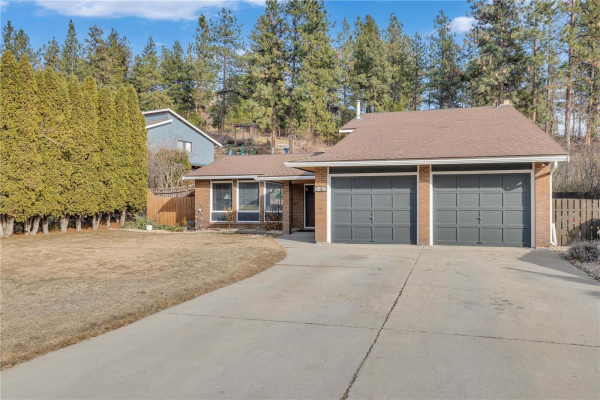 3163 Woodstock Drive,, West Kelowna