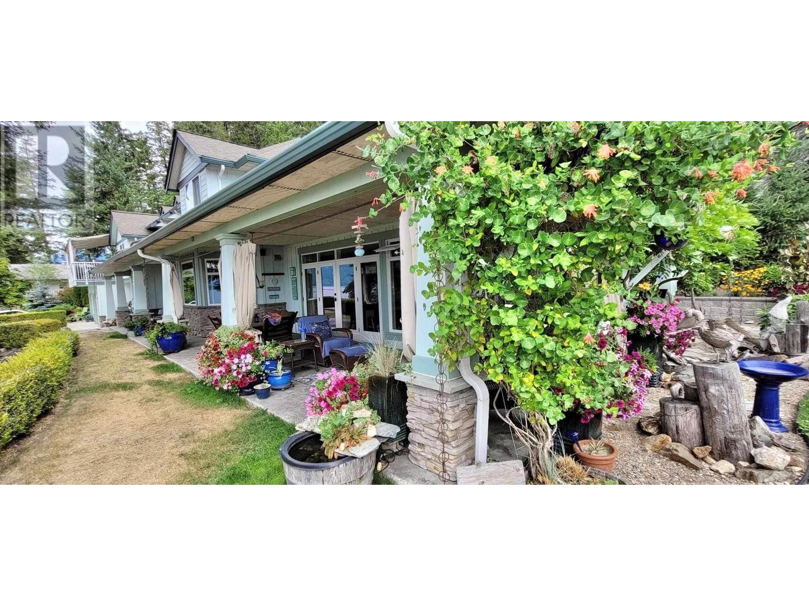 2522 Eagle Bay Road