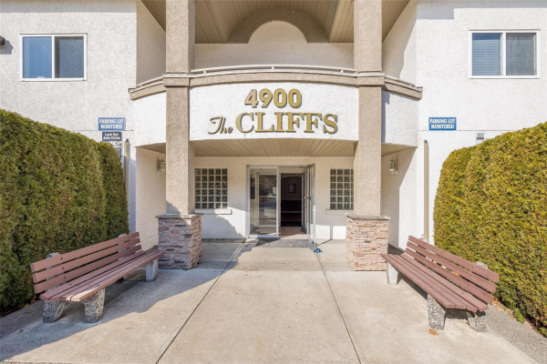 #416 4900 Okanagan Avenue,, Vernon