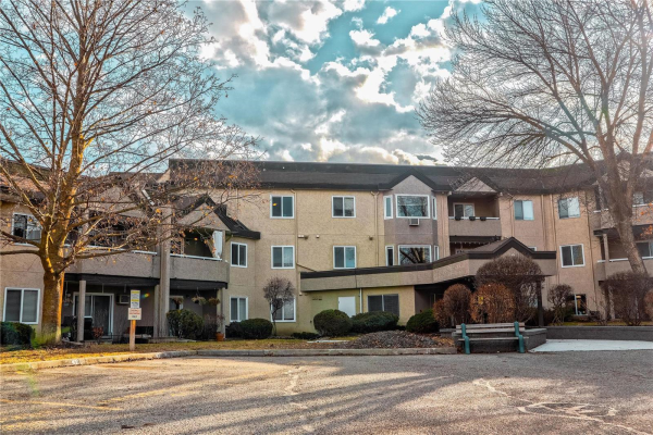 #161 3854 Gordon Drive,, Kelowna