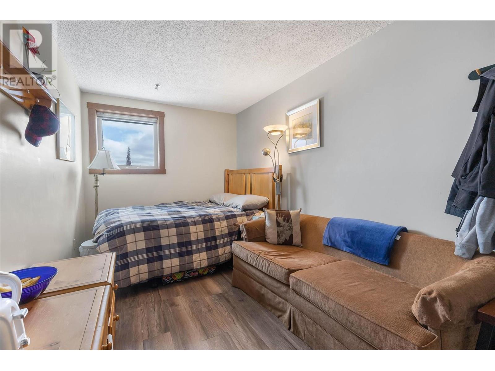 Listing 10269955 - Large Photo # 2