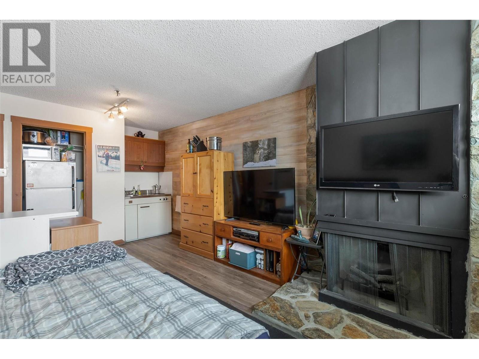 Listing 10269955 - Large Photo # 5
