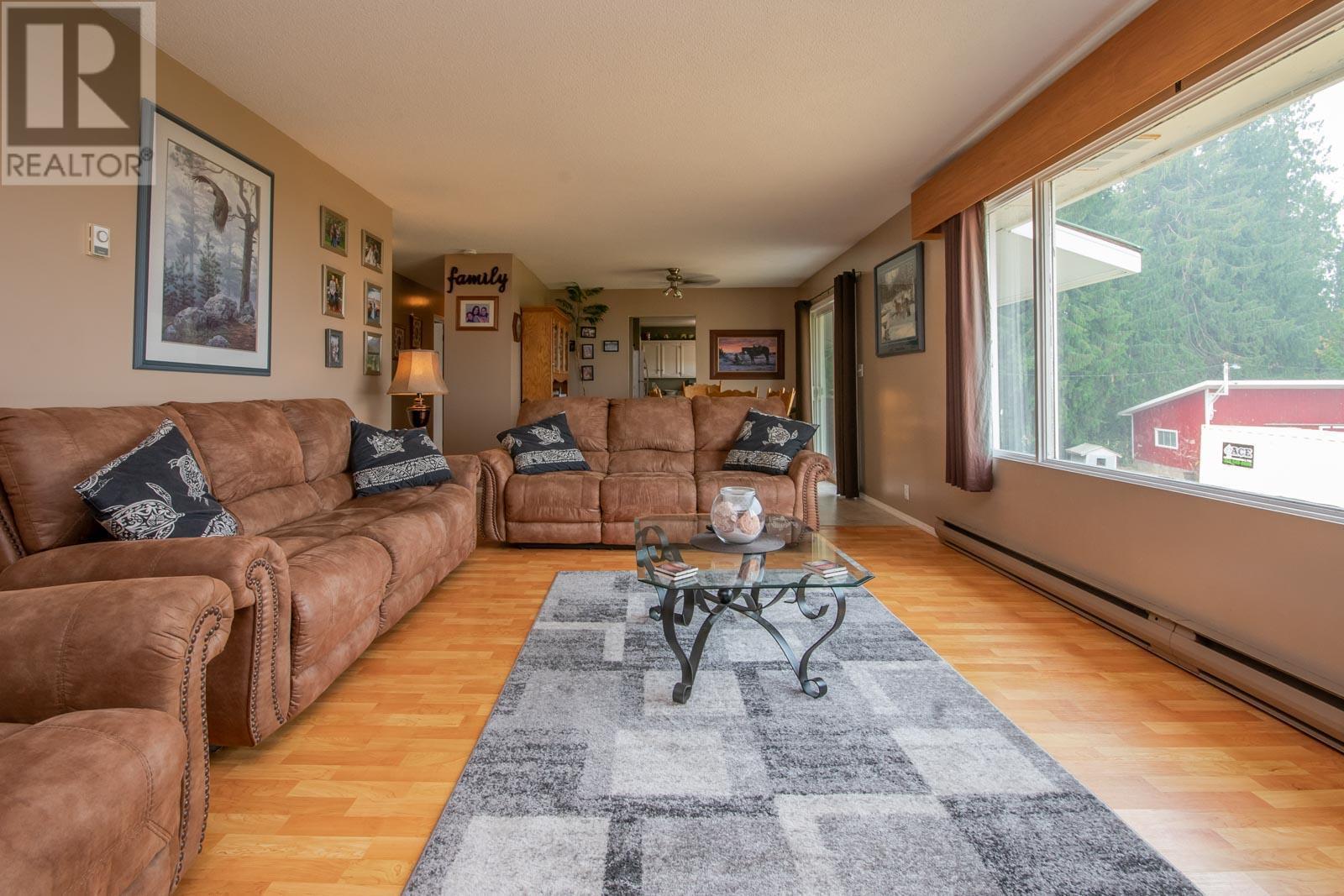 Listing 10269990 - Large Photo # 9