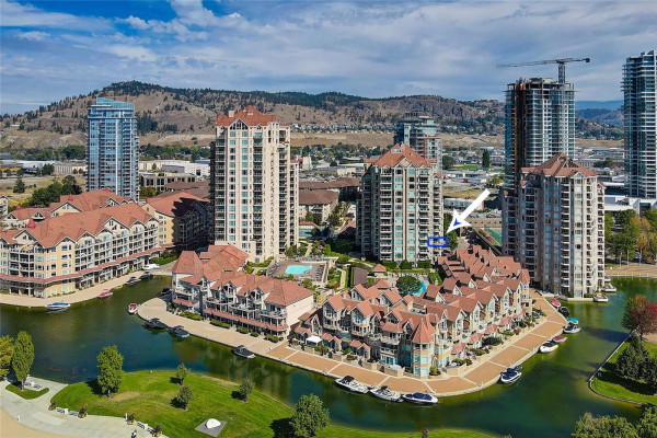 #404 1152 Sunset Drive,, Kelowna