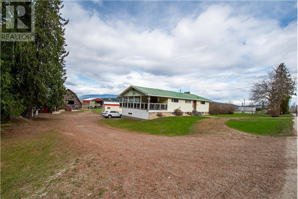 1121 Mountain View Road,, Armstrong