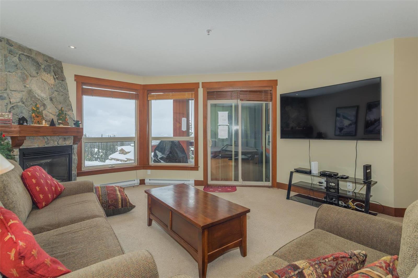 Listing 10270071 - Large Photo # 10