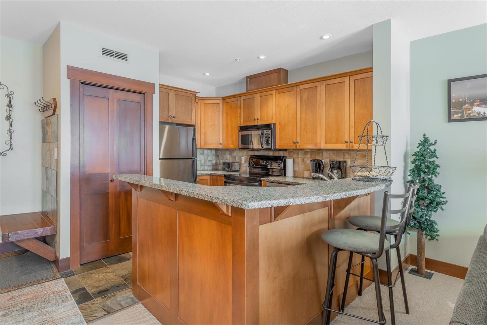Listing 10270071 - Large Photo # 2