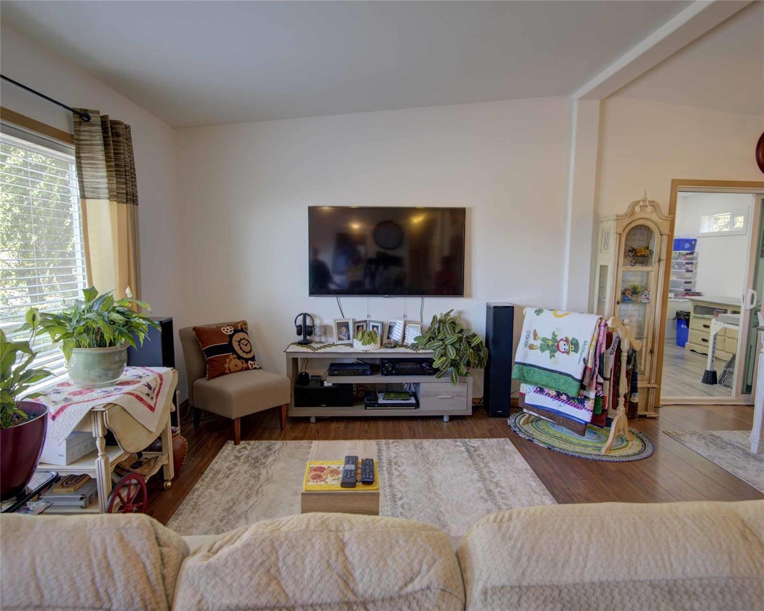 Listing 10270114 - Large Photo # 4
