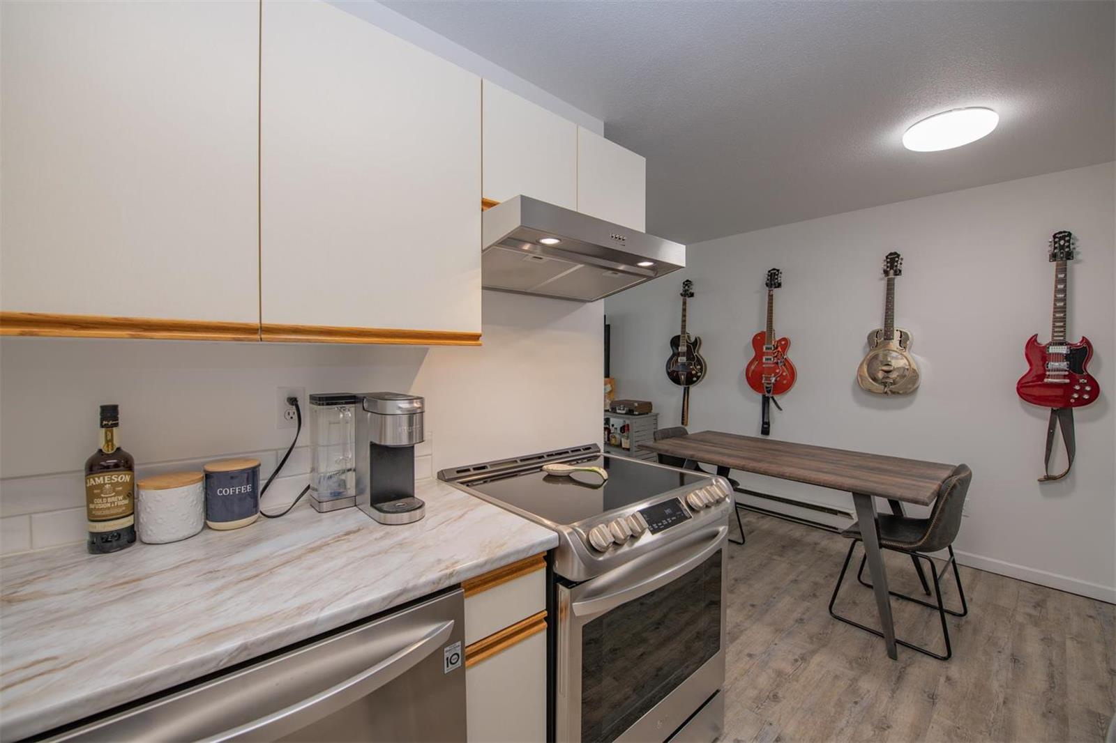Listing 10270151 - Large Photo # 13