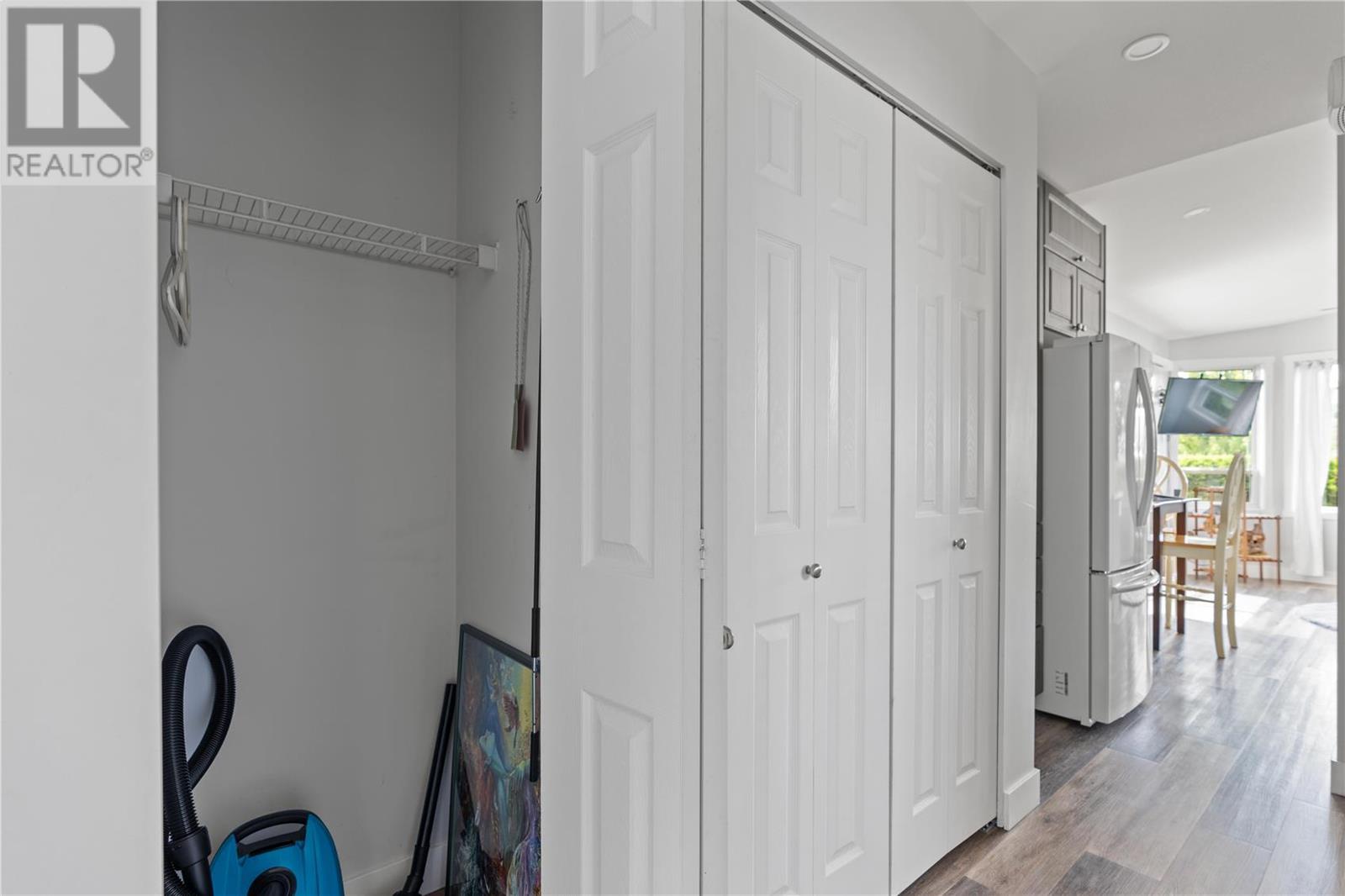 Listing 10270218 - Large Photo # 17