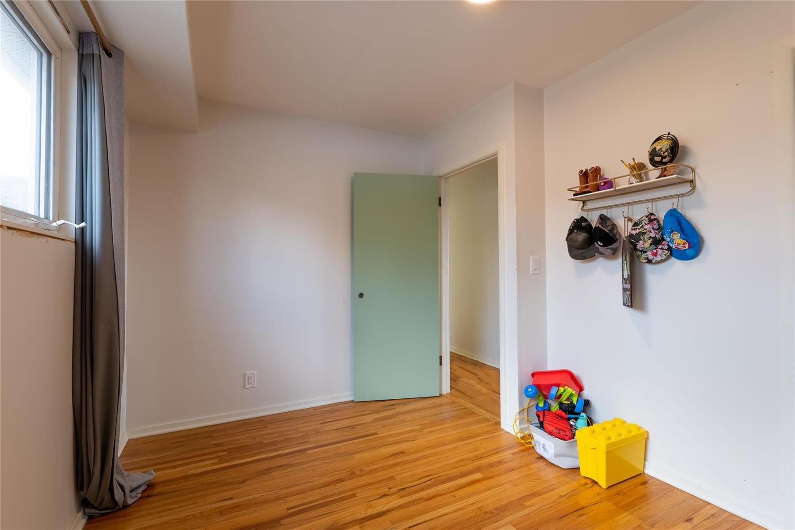 Listing 10270224 - Large Photo # 19